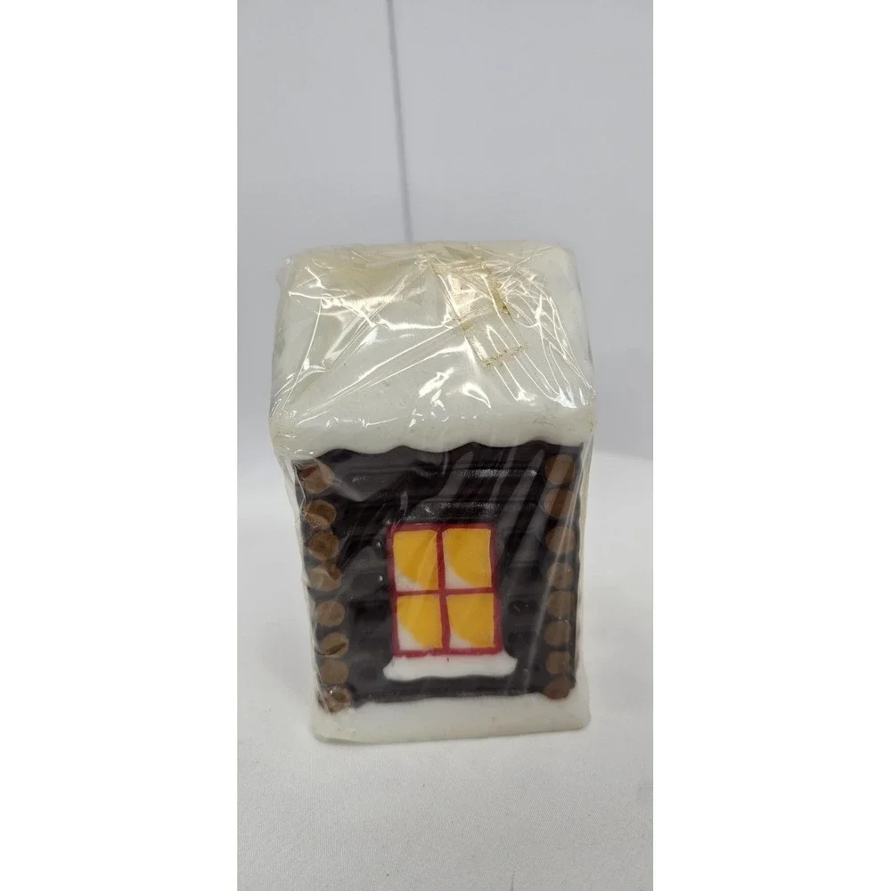 Vintage Jasco Snow Holiday Shelters Teddy Bear in Long Cabin Christmas Candle 5
